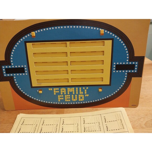 Family Feud new 6th edition Vintage Board Game - Picture 6 of 7